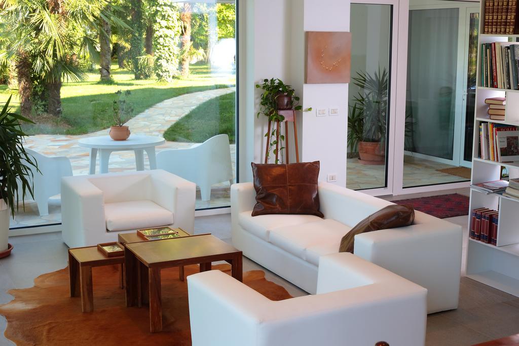 Agriturismob&B Loggia Degli Artisti Palazzolo dello Stella Εξωτερικό φωτογραφία