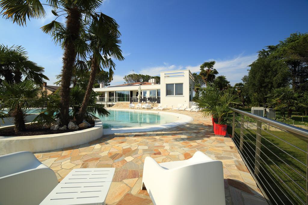 Agriturismob&B Loggia Degli Artisti Palazzolo dello Stella Εξωτερικό φωτογραφία